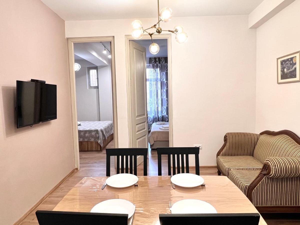 Leselidze Apartament Tbilisi Exterior photo