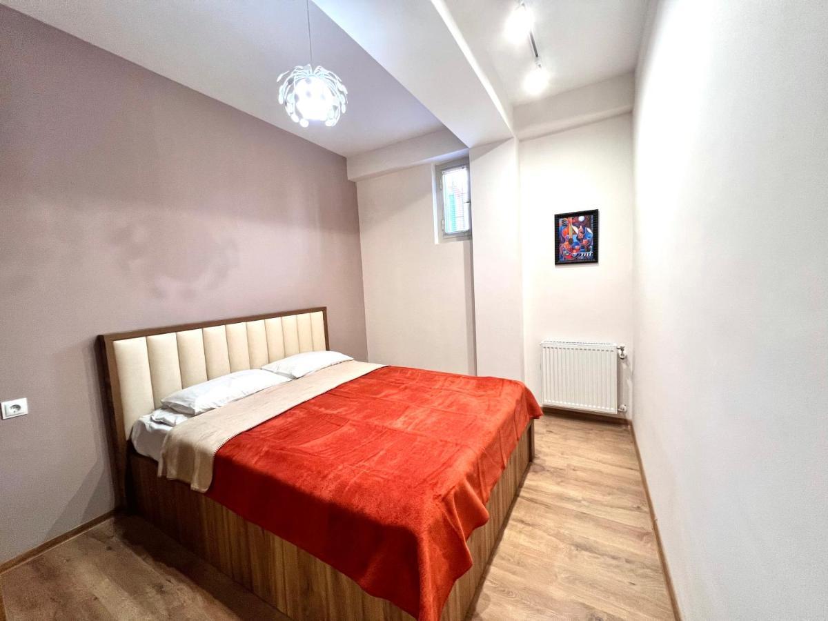 Leselidze Apartament Tbilisi Exterior photo